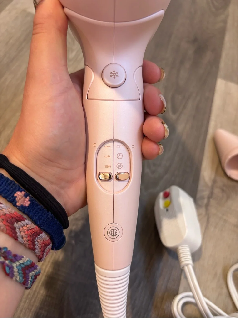 T3 AFAR Travel Hairdryer Satin Blush
